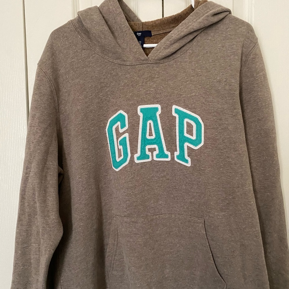 Gap pull over hoodie
